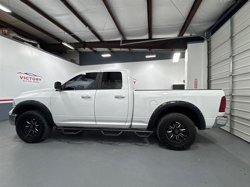 RAM 1500 SLT Quad Cab 2WD 2013