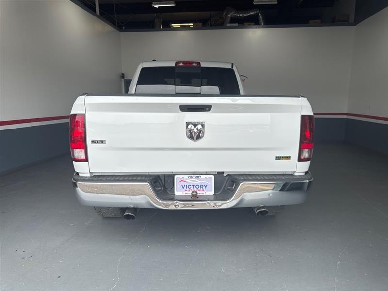 RAM 1500 SLT Quad Cab 2WD 2013