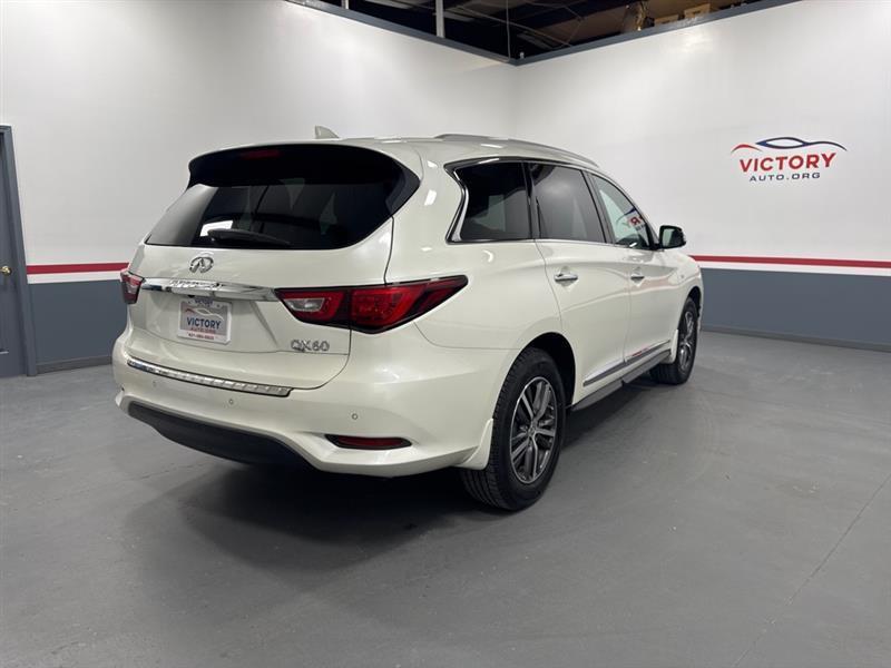 Infiniti QX60 Base AWD 2017