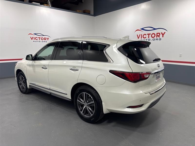 Infiniti QX60 Base AWD 2017