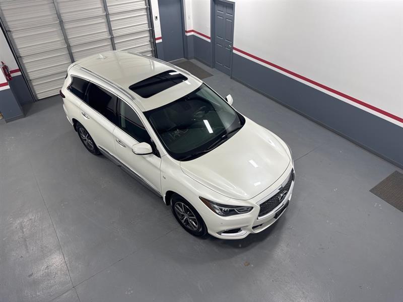 Infiniti QX60 Base AWD 2017