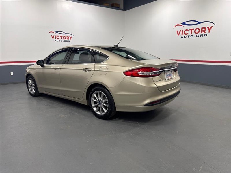 Ford Fusion SE 2017