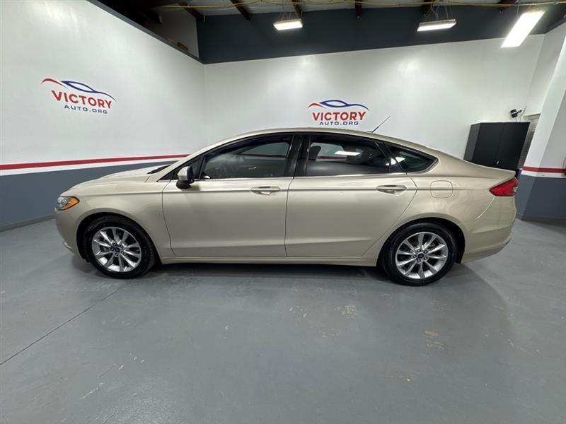 Ford Fusion SE 2017
