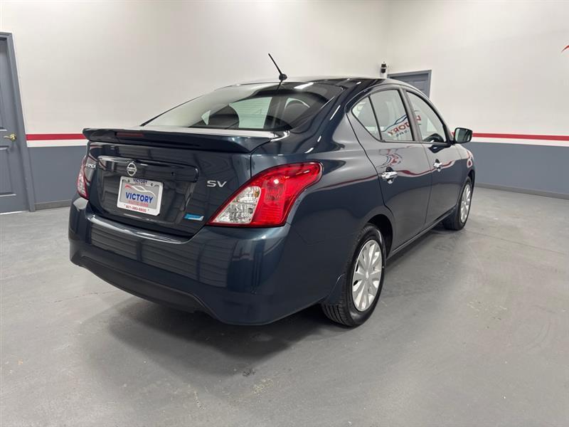 Nissan Versa 1.6 S 5M 2016