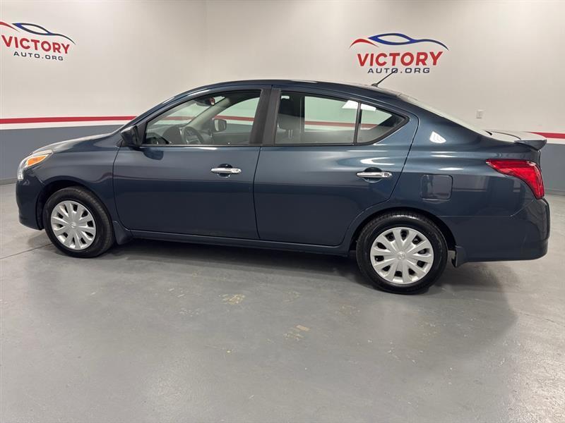 Nissan Versa 1.6 S 5M 2016