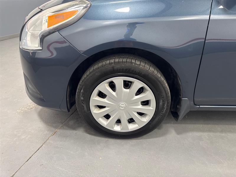 Nissan Versa 1.6 S 5M 2016