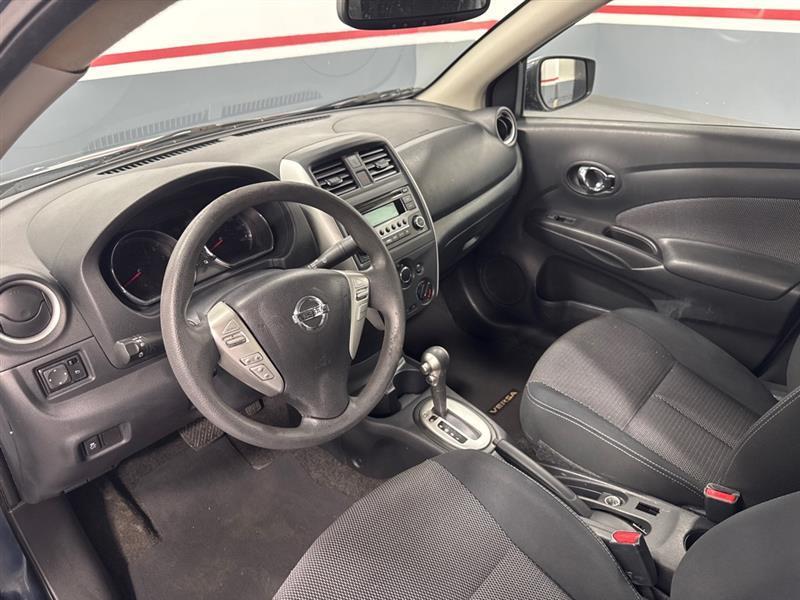 Nissan Versa 1.6 S 5M 2016