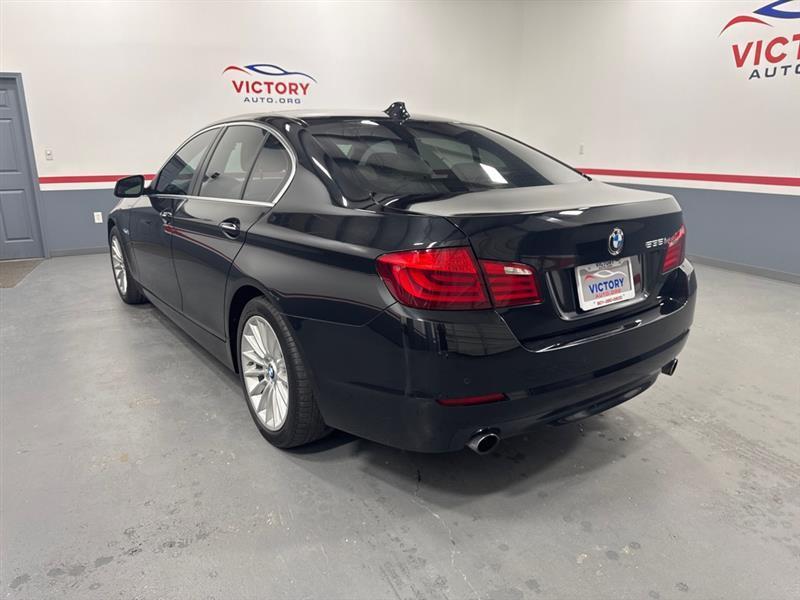 BMW 5-Series 535i 2012