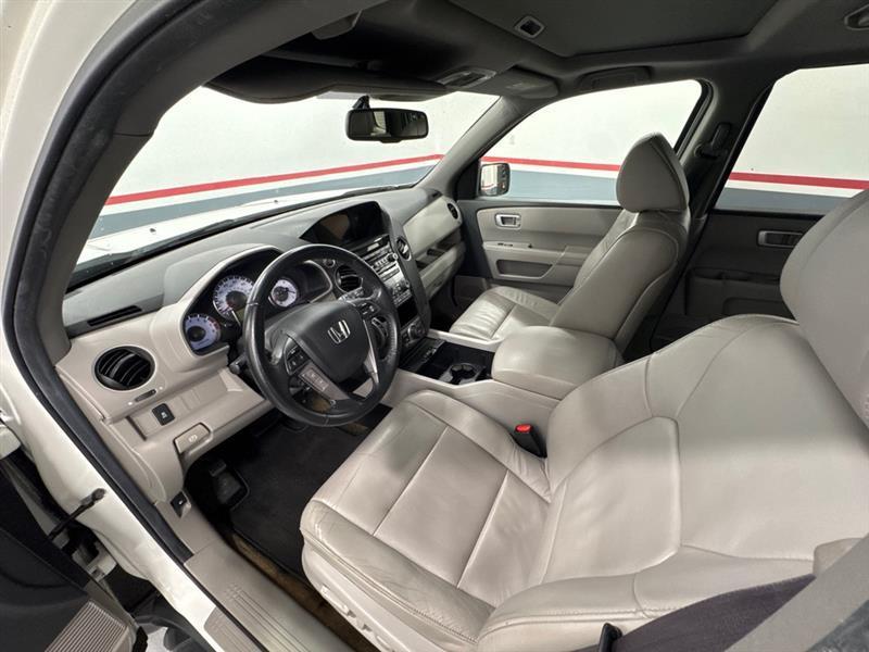 Honda Pilot EX-L 2WD 5-Spd AT with DVD 2013