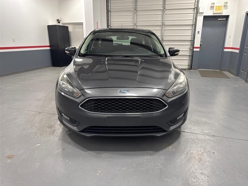 Ford Focus SEL Hatch 2017