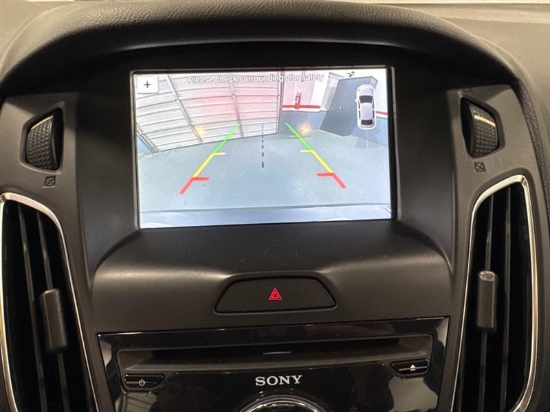 Ford Focus SEL Hatch 2017