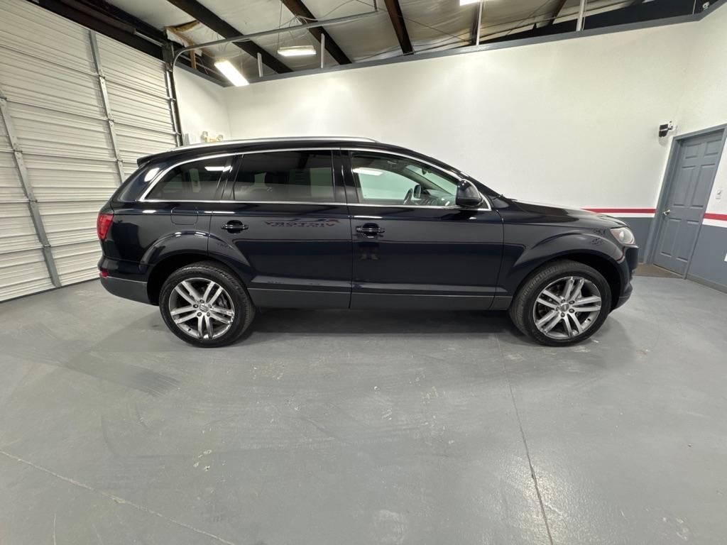 Audi Q7 quattro 4dr 3.6L Premium 2008