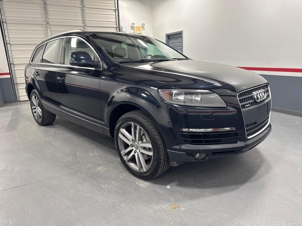 Audi Q7 quattro 4dr 3.6L Premium 2008