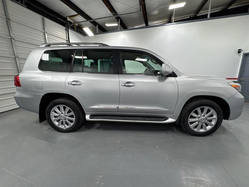 Lexus LX 570 Sport Utility 2008