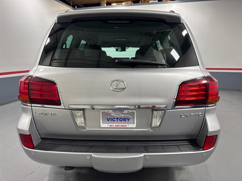 Lexus LX 570 Sport Utility 2008