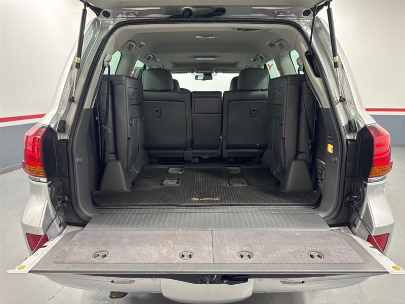 Lexus LX 570 Sport Utility 2008
