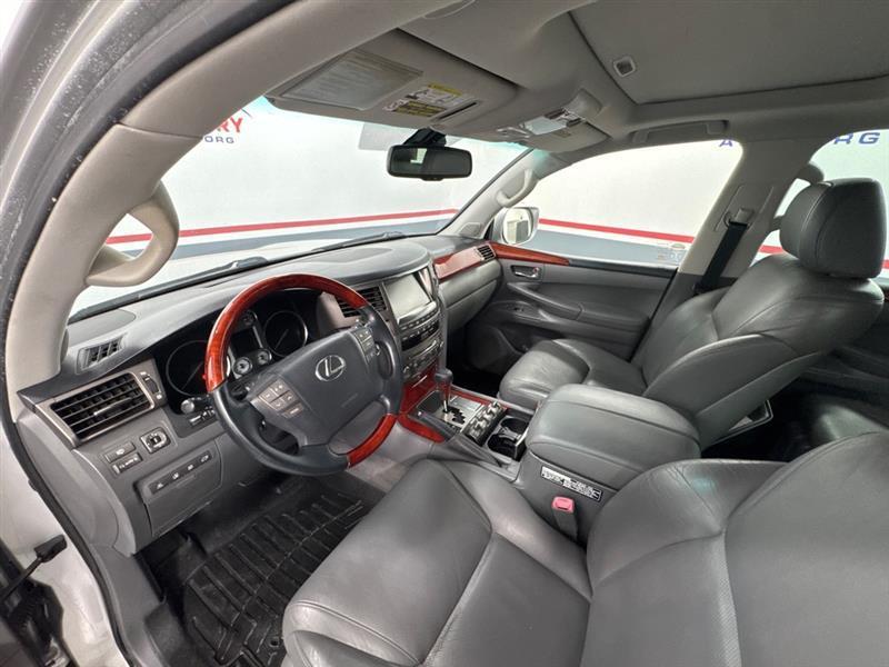 Lexus LX 570 Sport Utility 2008