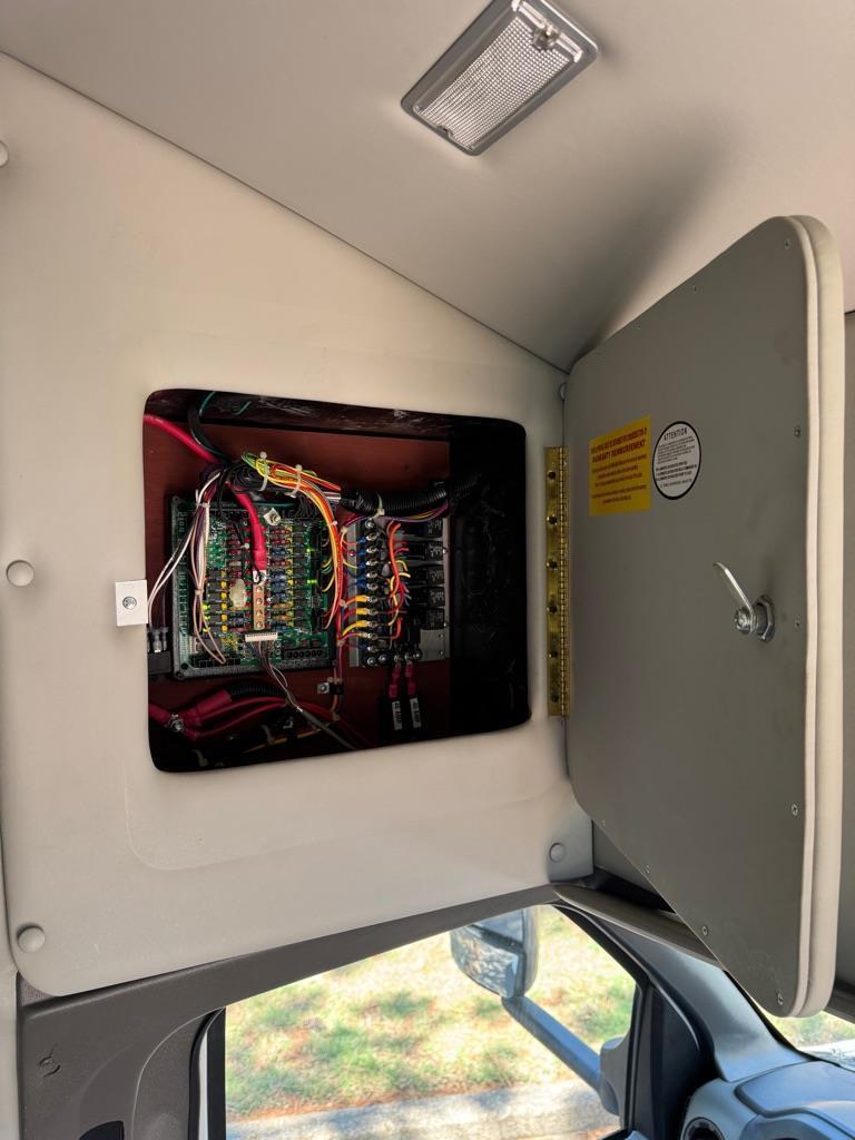 Ford Econoline E350 2012
