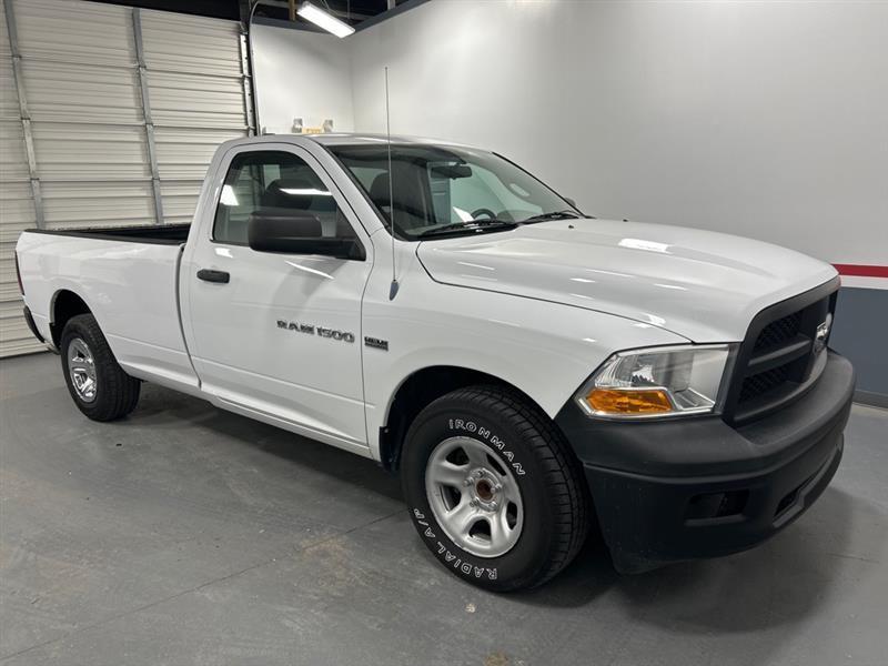 RAM 1500 ST LWB 2WD 2012