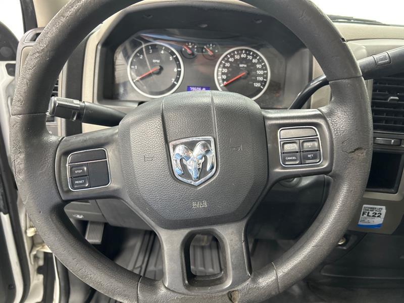 RAM 1500 ST LWB 2WD 2012