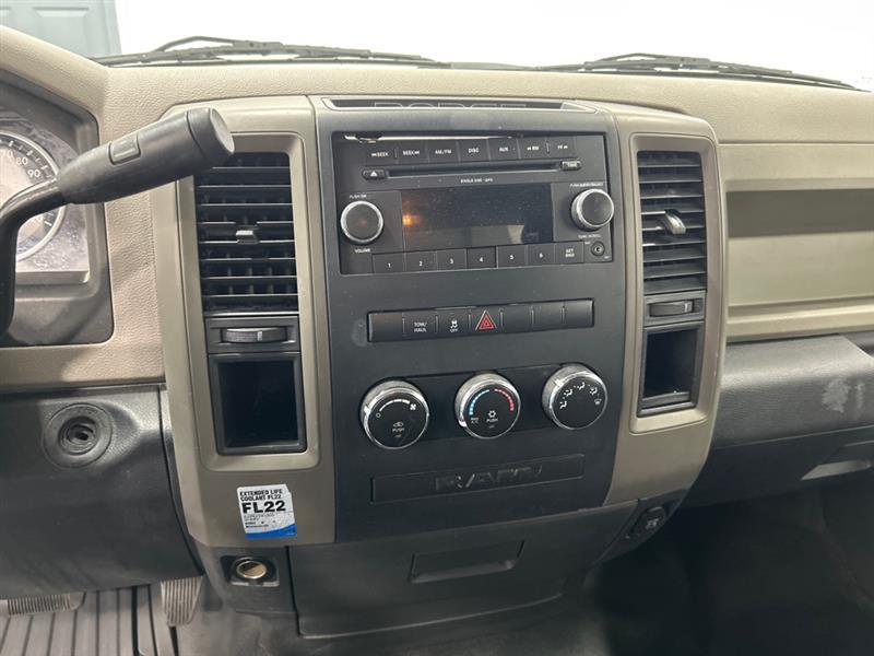 RAM 1500 ST LWB 2WD 2012