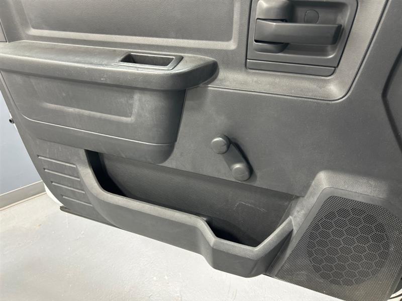 RAM 1500 ST LWB 2WD 2012
