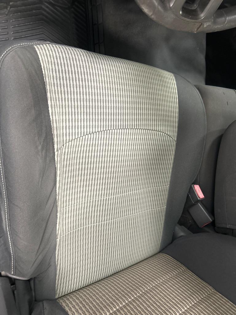RAM 1500 ST LWB 2WD 2012