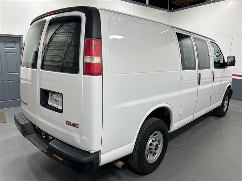 GMC Savana G2500 Cargo 2017