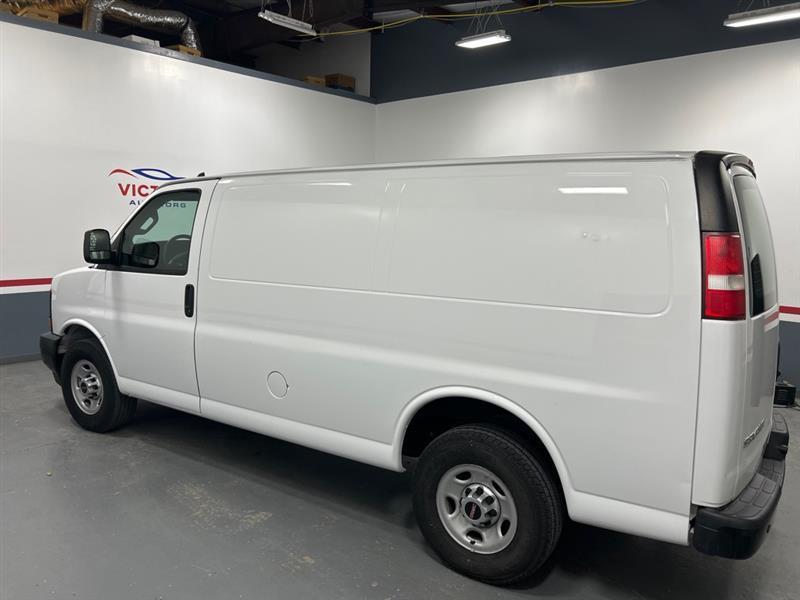 GMC Savana G2500 Cargo 2017