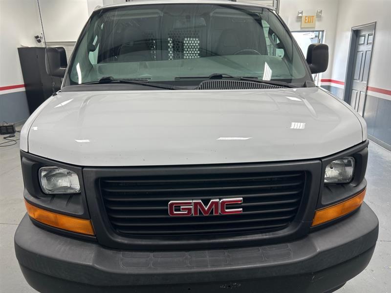 GMC Savana G2500 Cargo 2017