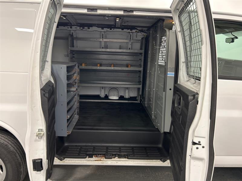GMC Savana G2500 Cargo 2017