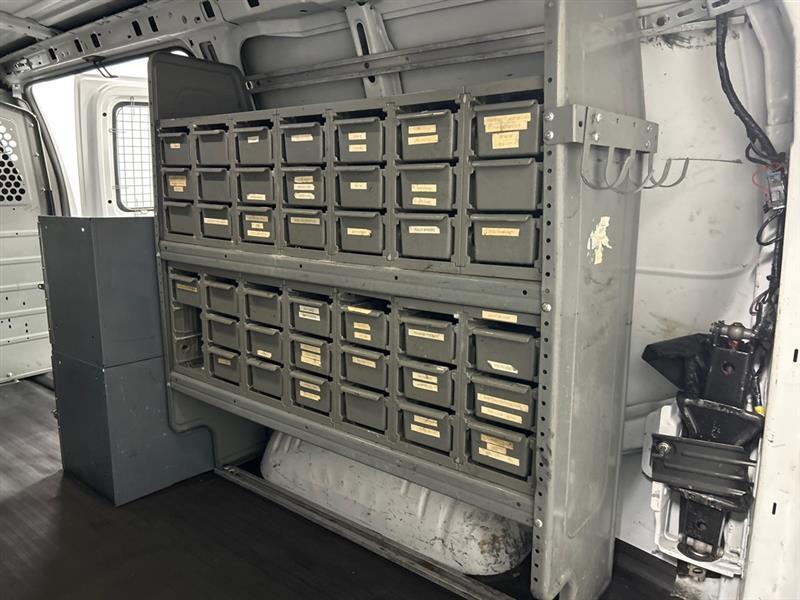GMC Savana G2500 Cargo 2017