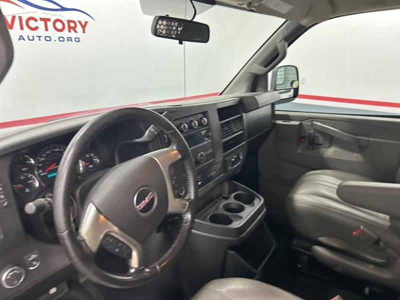 GMC Savana G2500 Cargo 2017