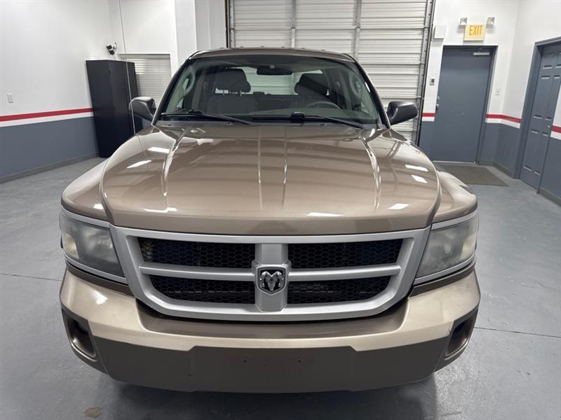 Dodge Dakota SXT Crew Cab 2WD 2009