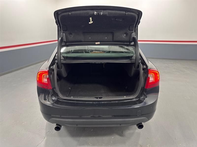 Volvo S60 T5 2012