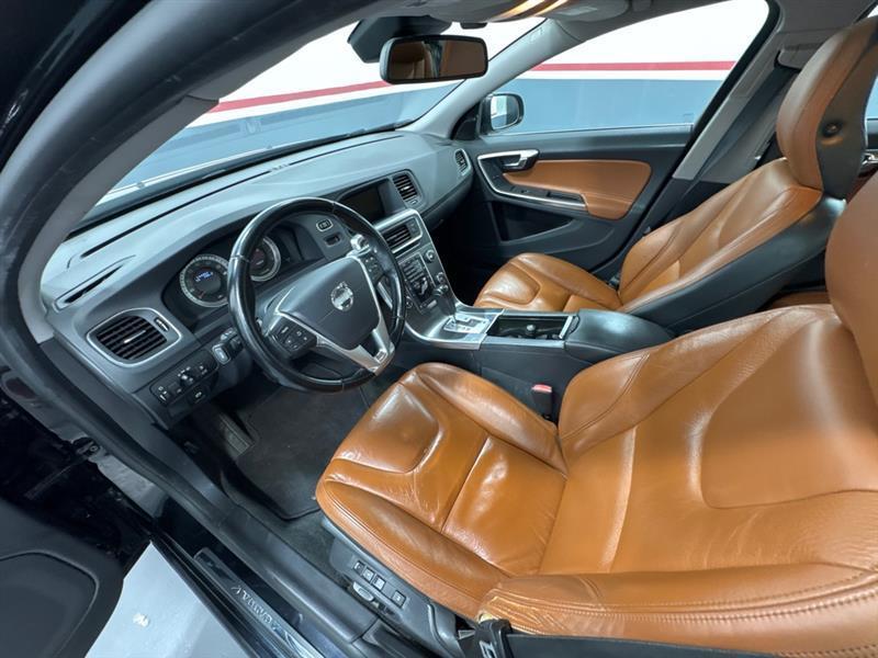 Volvo S60 T5 2012