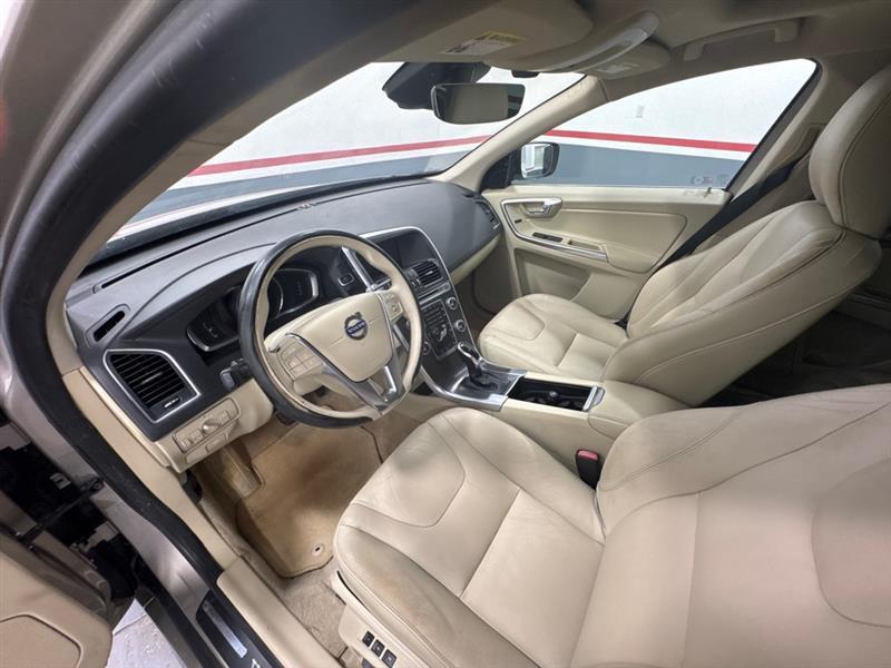 Volvo XC60 T5 Drive-E Premier FWD 2016