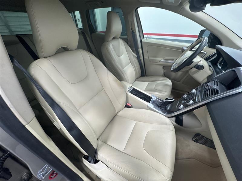 Volvo XC60 T5 Drive-E Premier FWD 2016