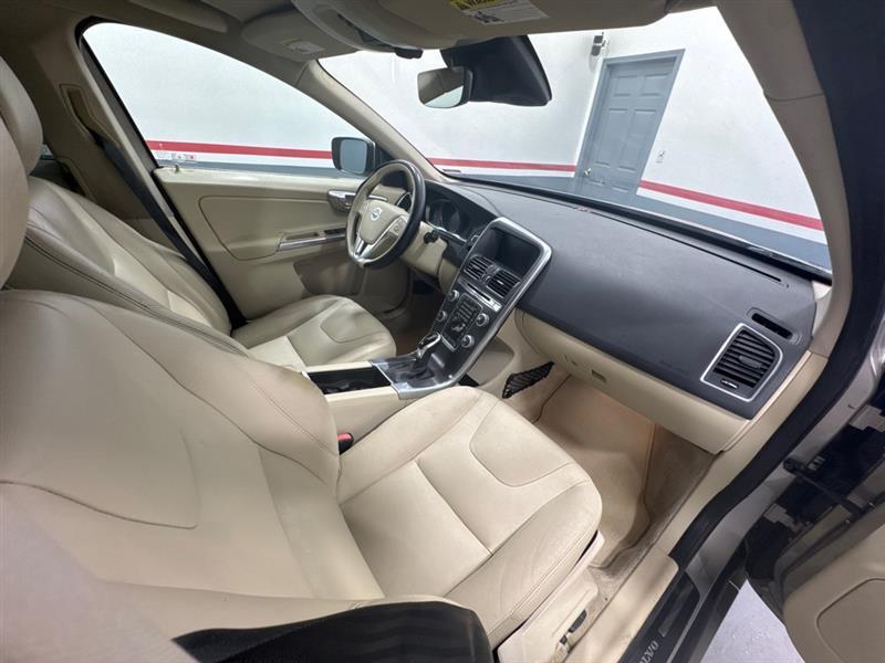 Volvo XC60 T5 Drive-E Premier FWD 2016