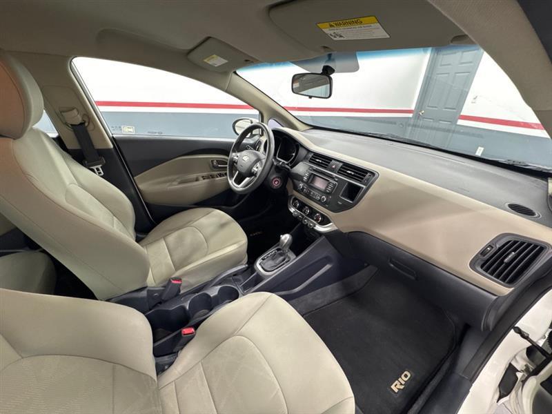 Kia Rio LX 2014