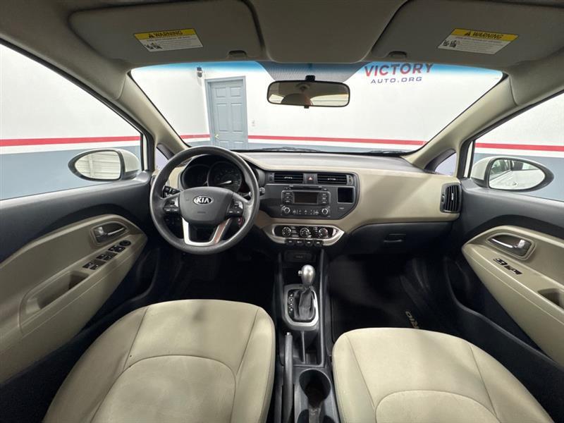 Kia Rio LX 2014