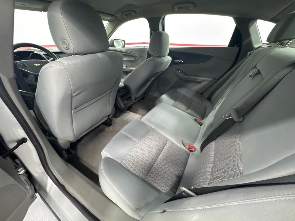 Chevrolet Impala 4dr Sdn LS w/1FL 2016