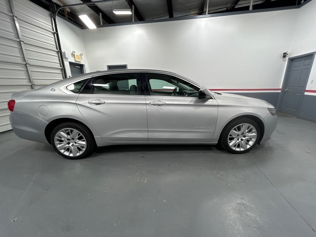 Chevrolet Impala 4dr Sdn LS w/1FL 2016