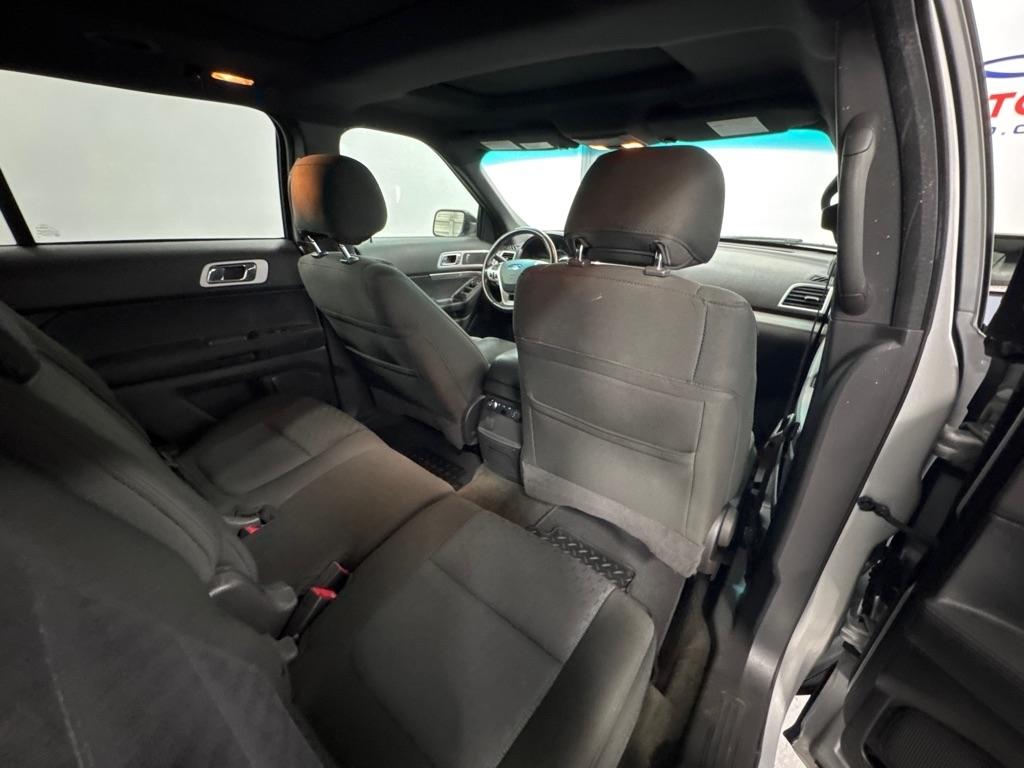 Ford Explorer 4WD 4dr XLT 2015
