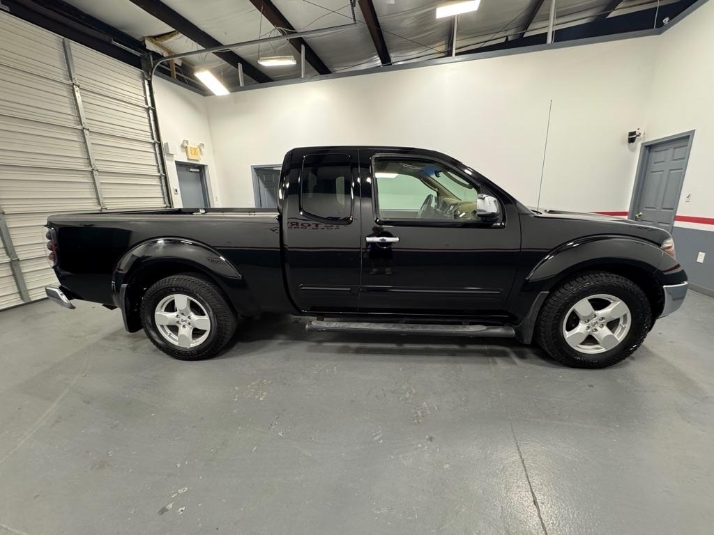 Nissan Frontier 2WD King Cab V6 Auto LE 2008