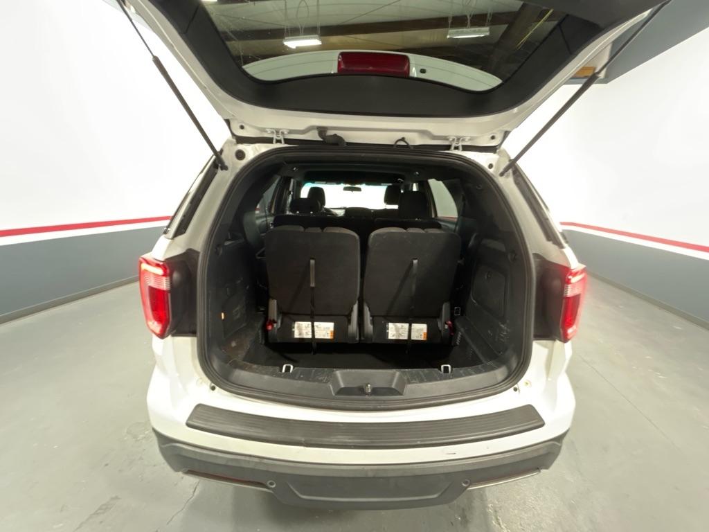 Ford Explorer XLT FWD 2019