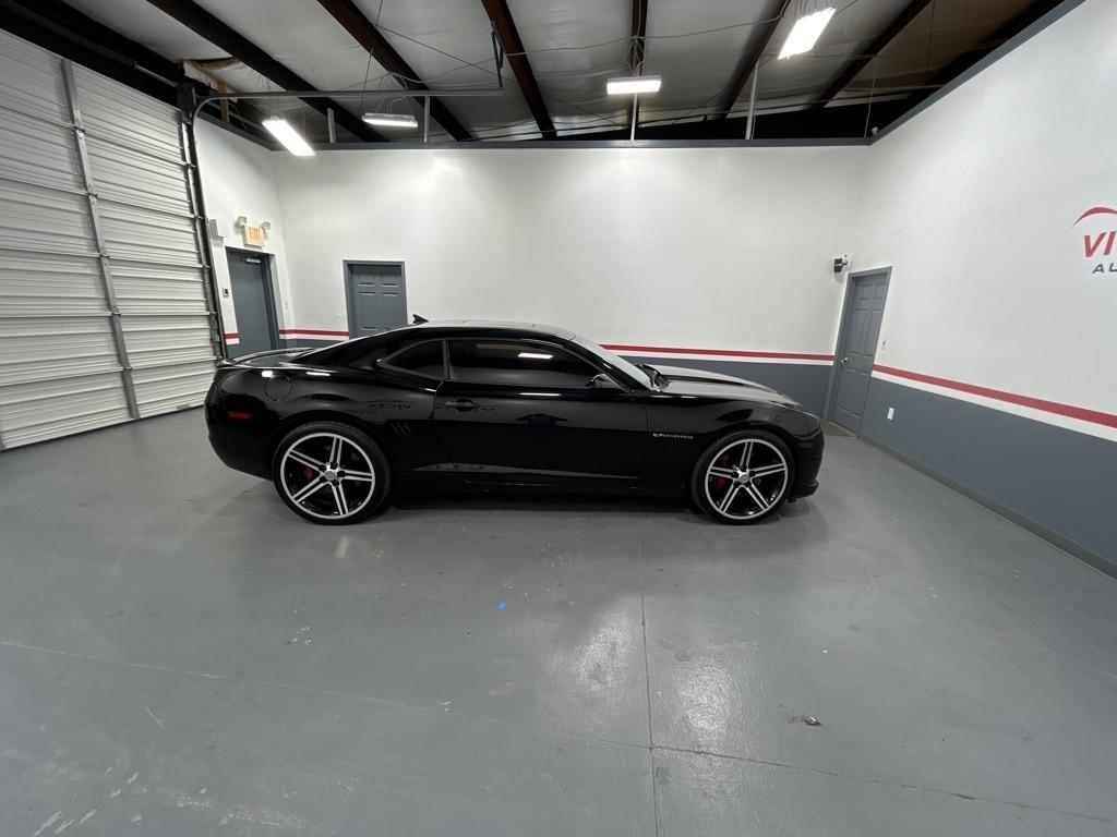 Chevrolet Camaro 2dr Cpe SS w/2SS 2013