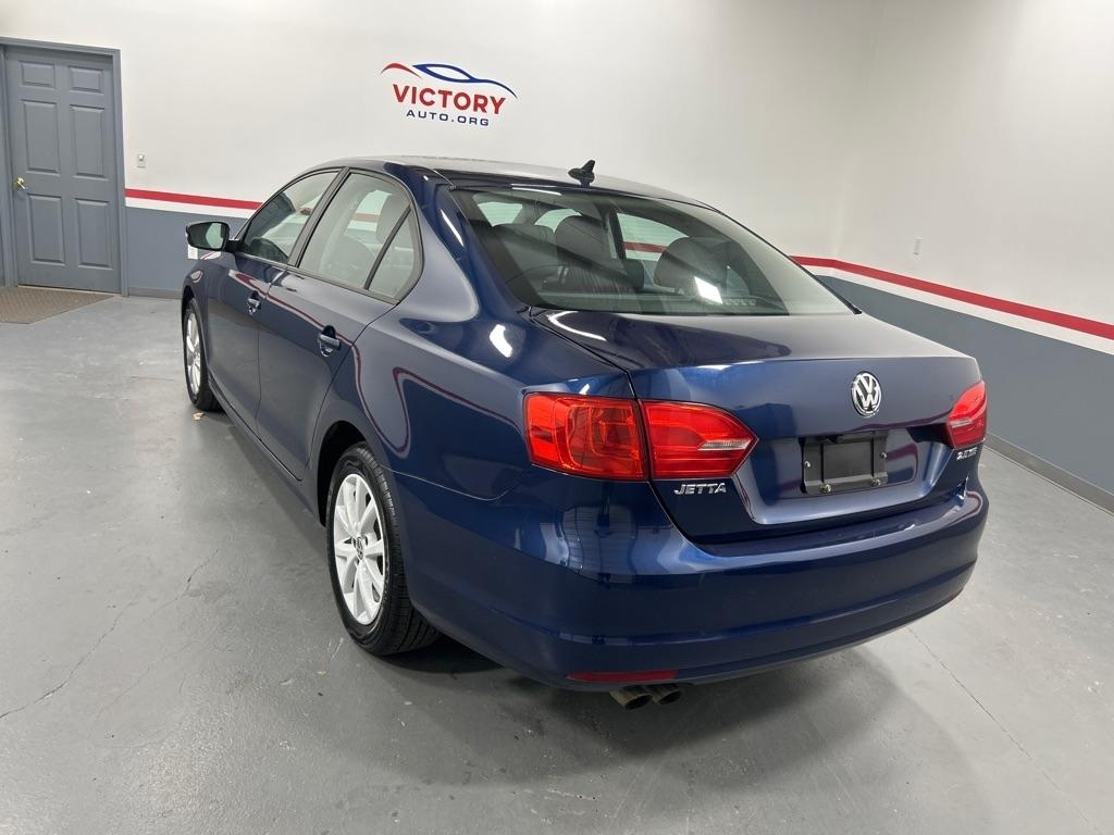 Volkswagen Jetta Sedan 4dr Auto SE 2011