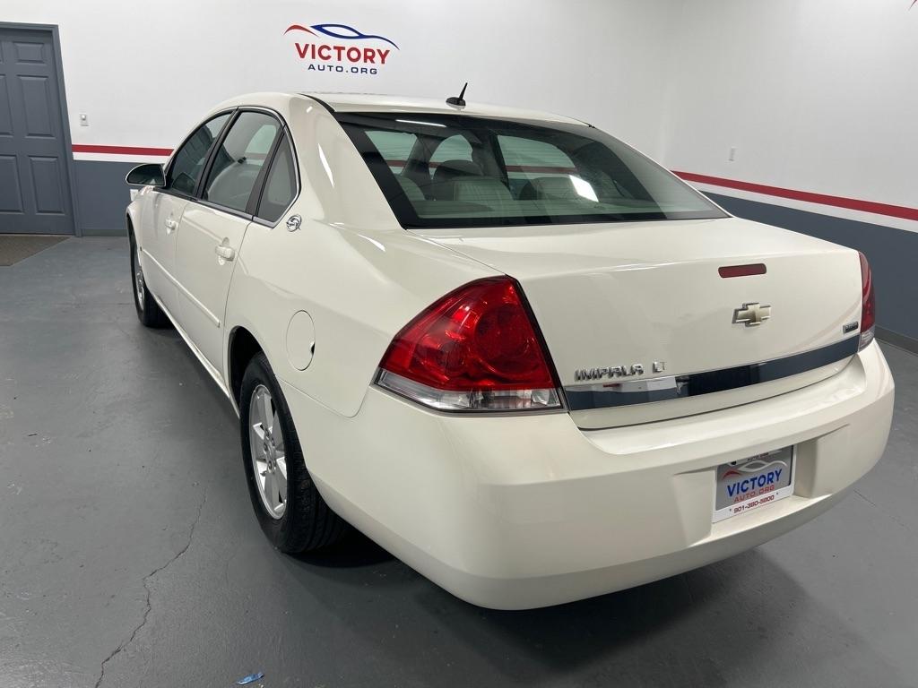 Chevrolet Impala 4dr Sdn 3.5L LT 2007