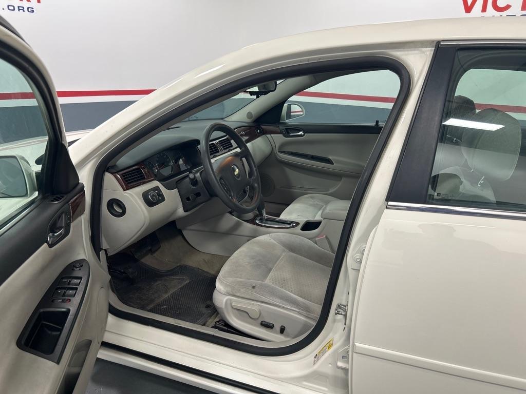 Chevrolet Impala 4dr Sdn 3.5L LT 2007